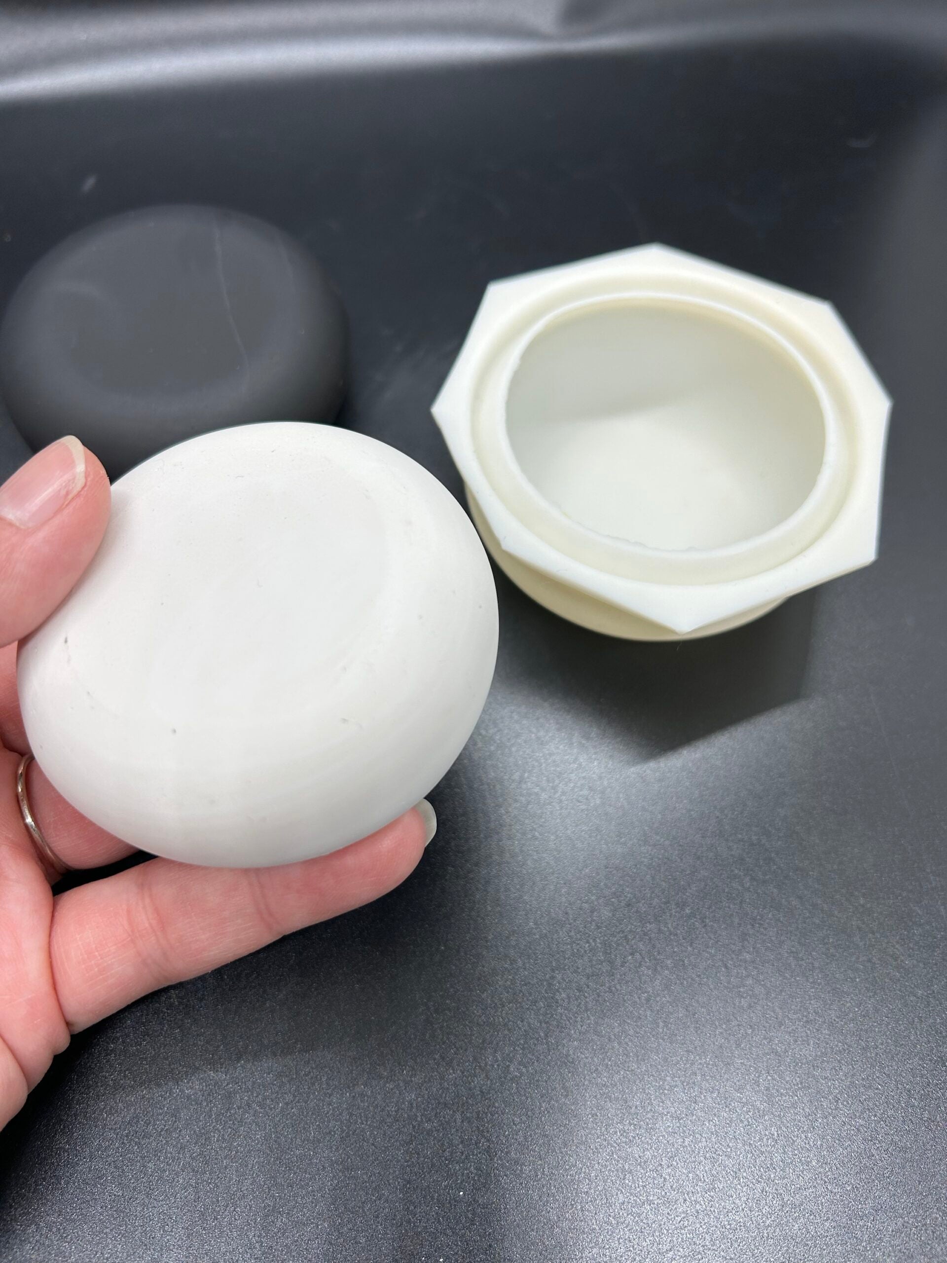 Medium Round Disk Stone Silicone Mold 2.5” image 0