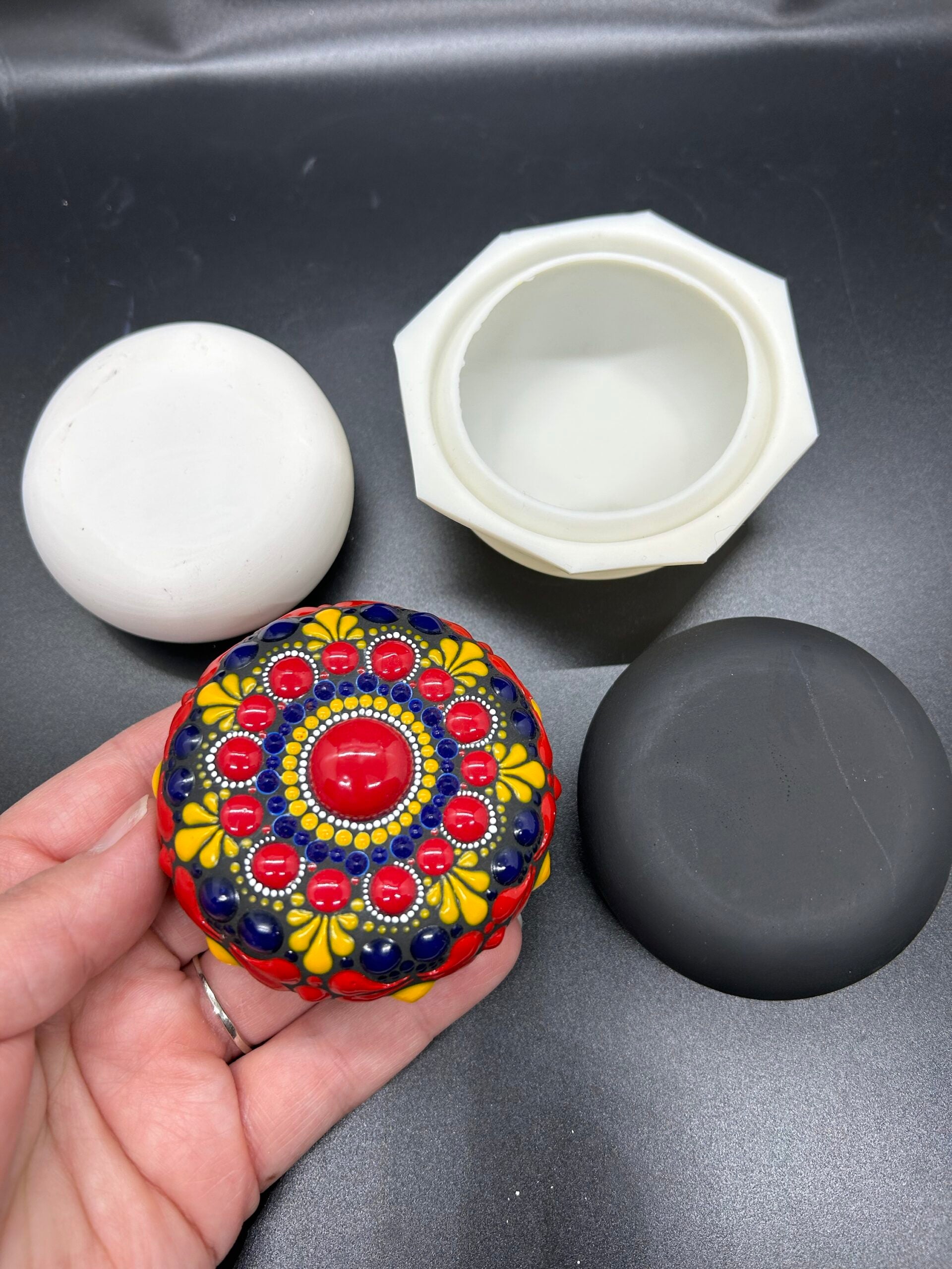 Medium Round Disk Stone Silicone Mold 2.5” image 6